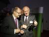 BM Christian Schmidt und Präsident Manfred Nüssel fachsimpeln über fränkischen Wein